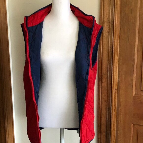 CROWN & IVY Red Puffer Quilted Vest Navy Trim Medium - Picture 6 of 14